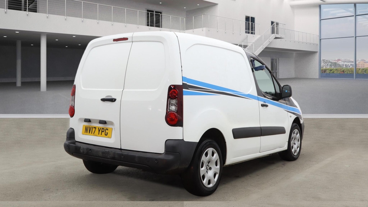 Used Peugeot Partner 2017 for sale - 77203475: Photo 2