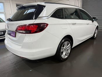 Used Vauxhall Astra 2019 for sale - 76975681: Photo