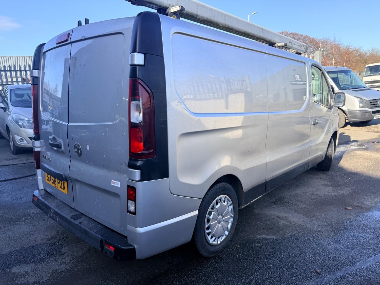 Used Vauxhall Vivaro 2018 for sale - 77738102: Photo 2