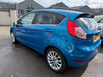 Used Ford Fiesta 2017 for sale - 79532652: Photo