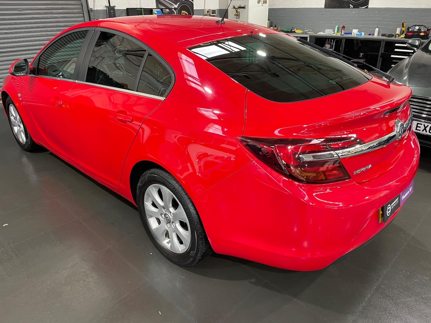 Used Vauxhall Insignia 2015 for sale - 76823664: Photo 10