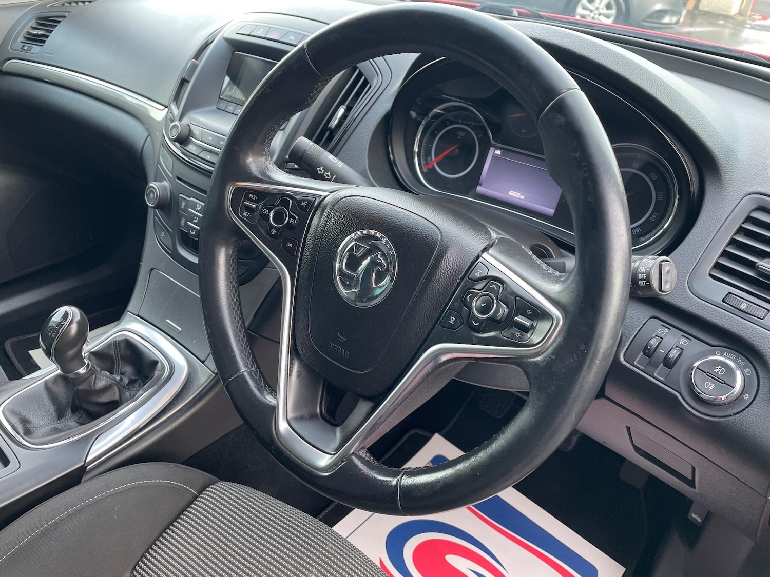 Used Vauxhall Insignia 2015 for sale - 76823664: Photo 12