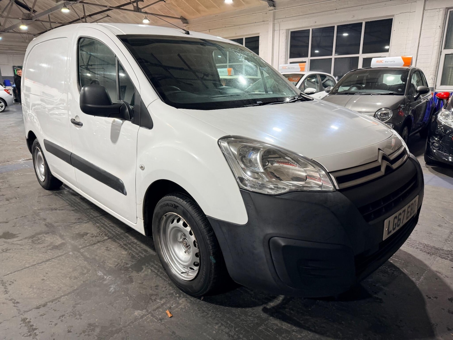 Used Citroen Berlingo 2017 for sale - 76926909: Photo 1