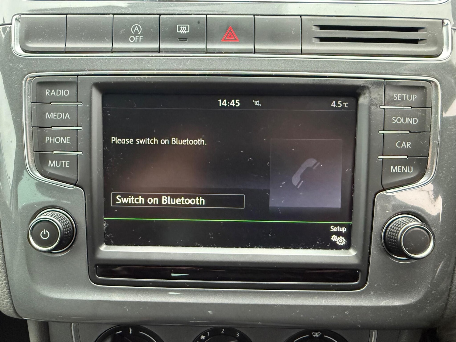 Used Volkswagen Polo 2015 for sale - 76657669: Photo 8