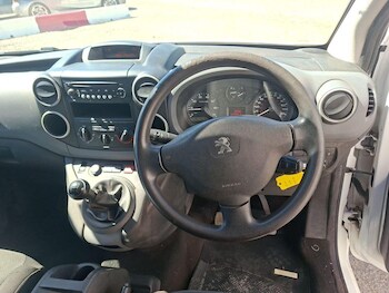 Used Peugeot Partner 2017 for sale - 78461124: Photo