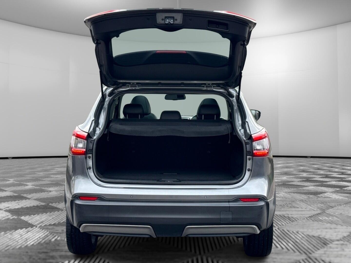 Used Nissan Qashqai 2018 for sale - 76549191: Photo 10