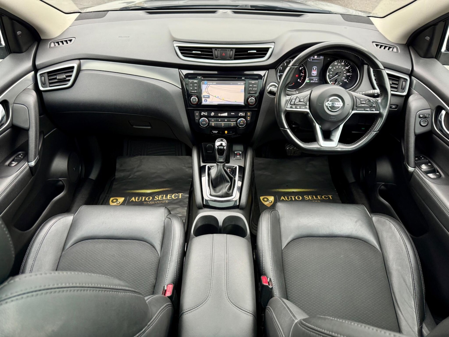 Used Nissan Qashqai 2018 for sale - 76549191: Photo 11