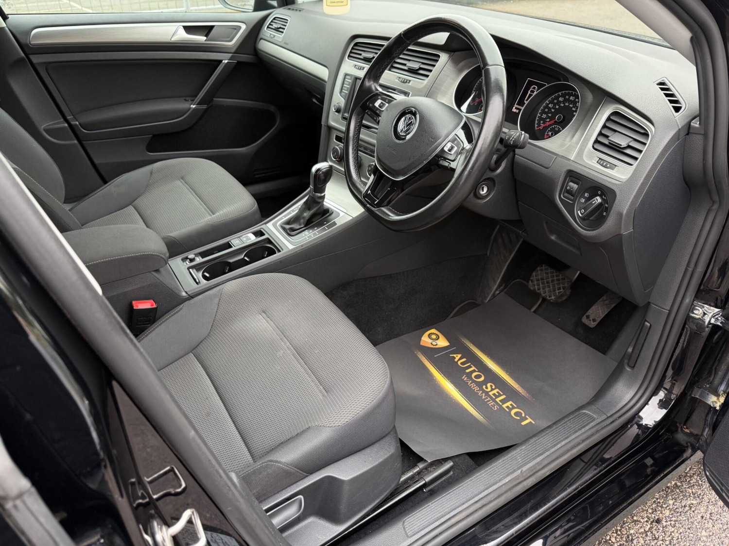 Used Volkswagen Golf for sale - 76727367: Photo 13