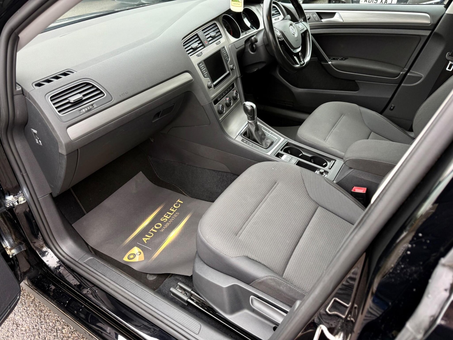 Used Volkswagen Golf for sale - 76727367: Photo 14