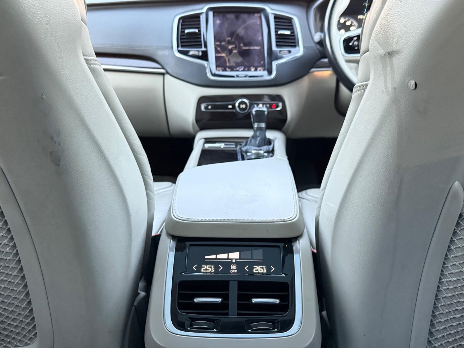 Used Volvo XC90 2015 for sale - 76659313: Photo 16