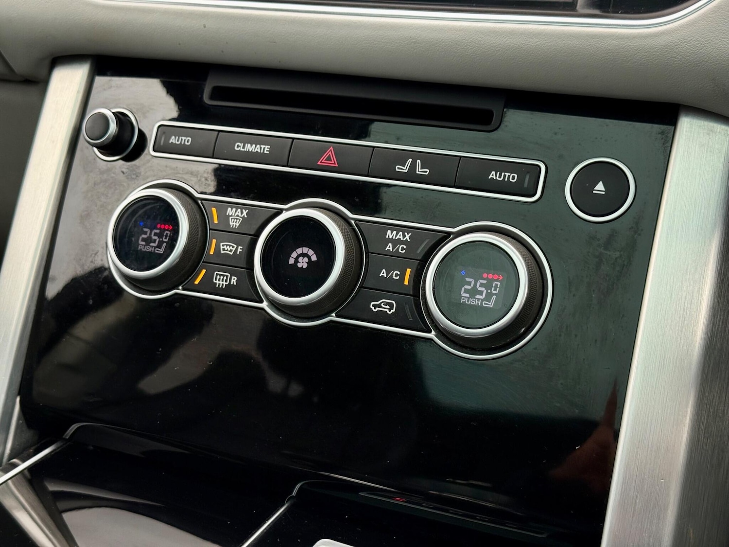 Used Land Rover Range Rover 2016 for sale - 76592777: Photo 26