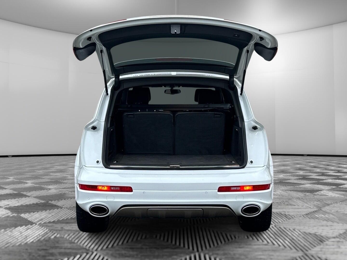 Used Audi Q7 2015 for sale - 77549992: Photo 11