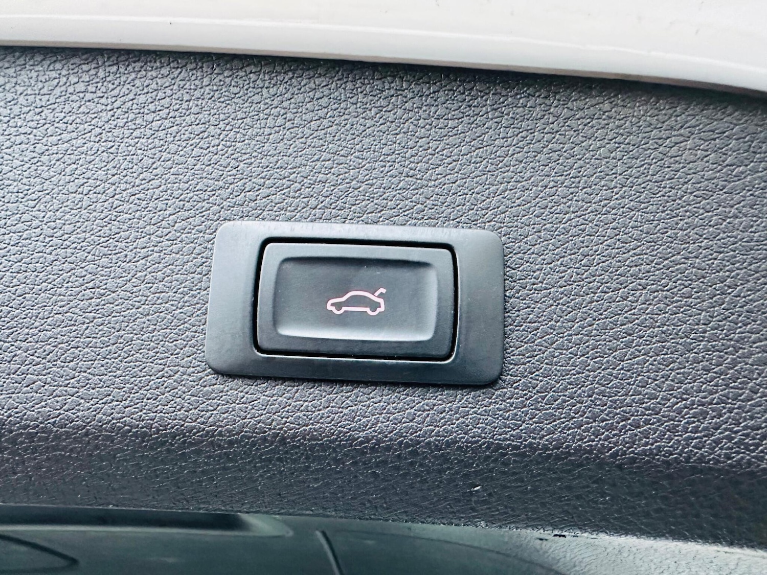 Used Audi Q7 2015 for sale - 77549992: Photo 37