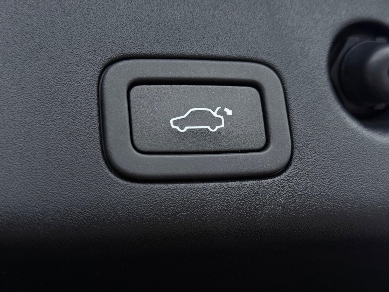 Used Jaguar XJ 2014 for sale - 76988593: Photo 36