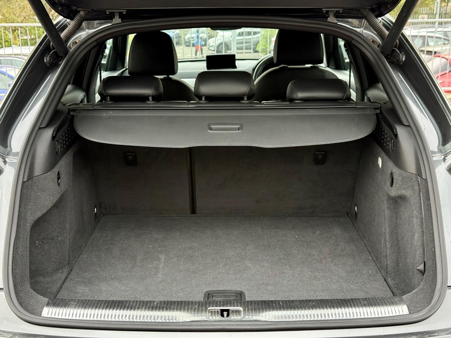Used Audi Q3 2017 for sale - 76024845: Photo 35