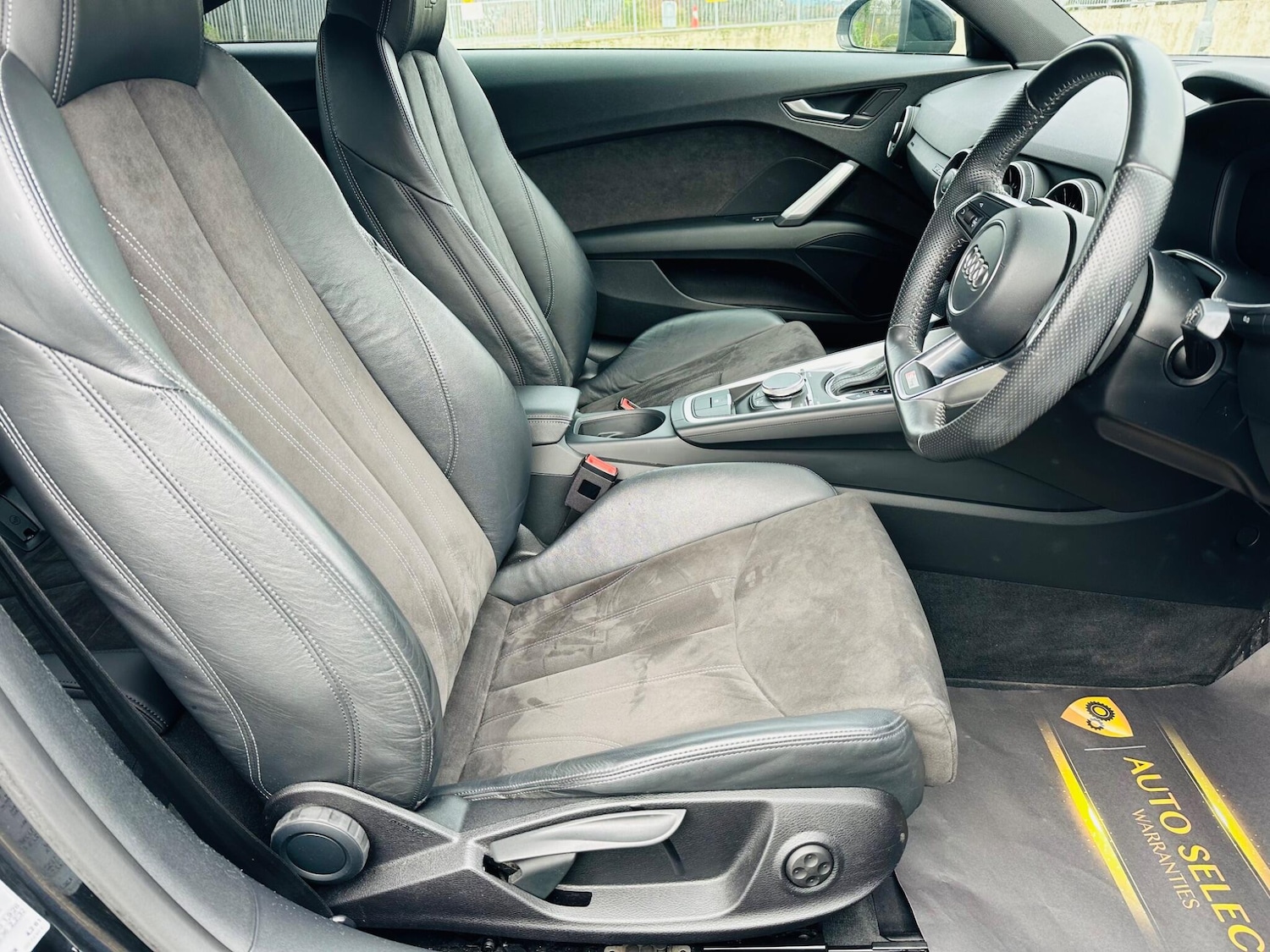 Used Audi TT for sale - 77659107: Photo 12