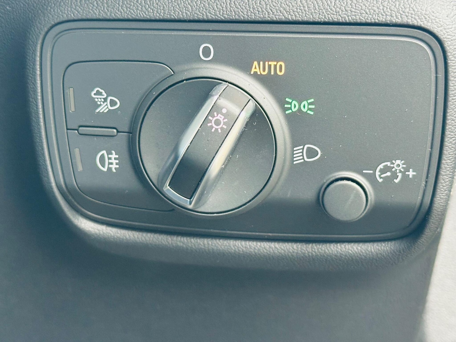 Used Audi TT for sale - 77659107: Photo 25