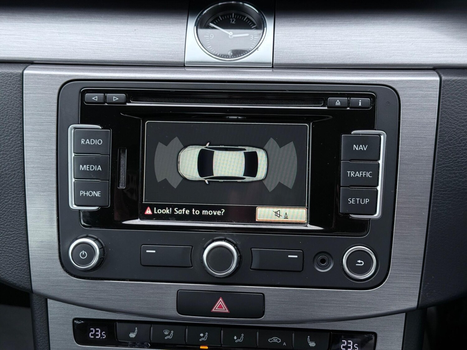 Used Volkswagen Passat 2014 for sale - 75954287: Photo 21