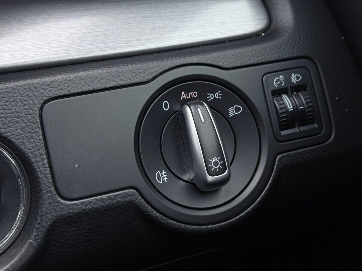 Used Volkswagen Passat 2014 for sale - 75954287: Photo 27