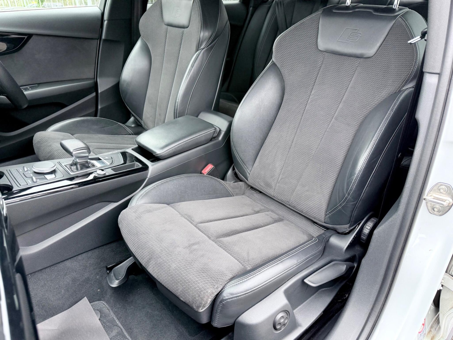 Used Audi A4 2017 for sale - 77794300: Photo 17