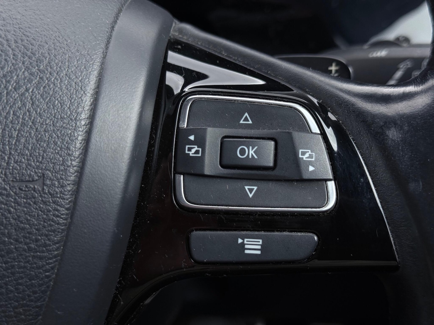 Used Volkswagen Touareg 2014 for sale - 77120560: Photo 19