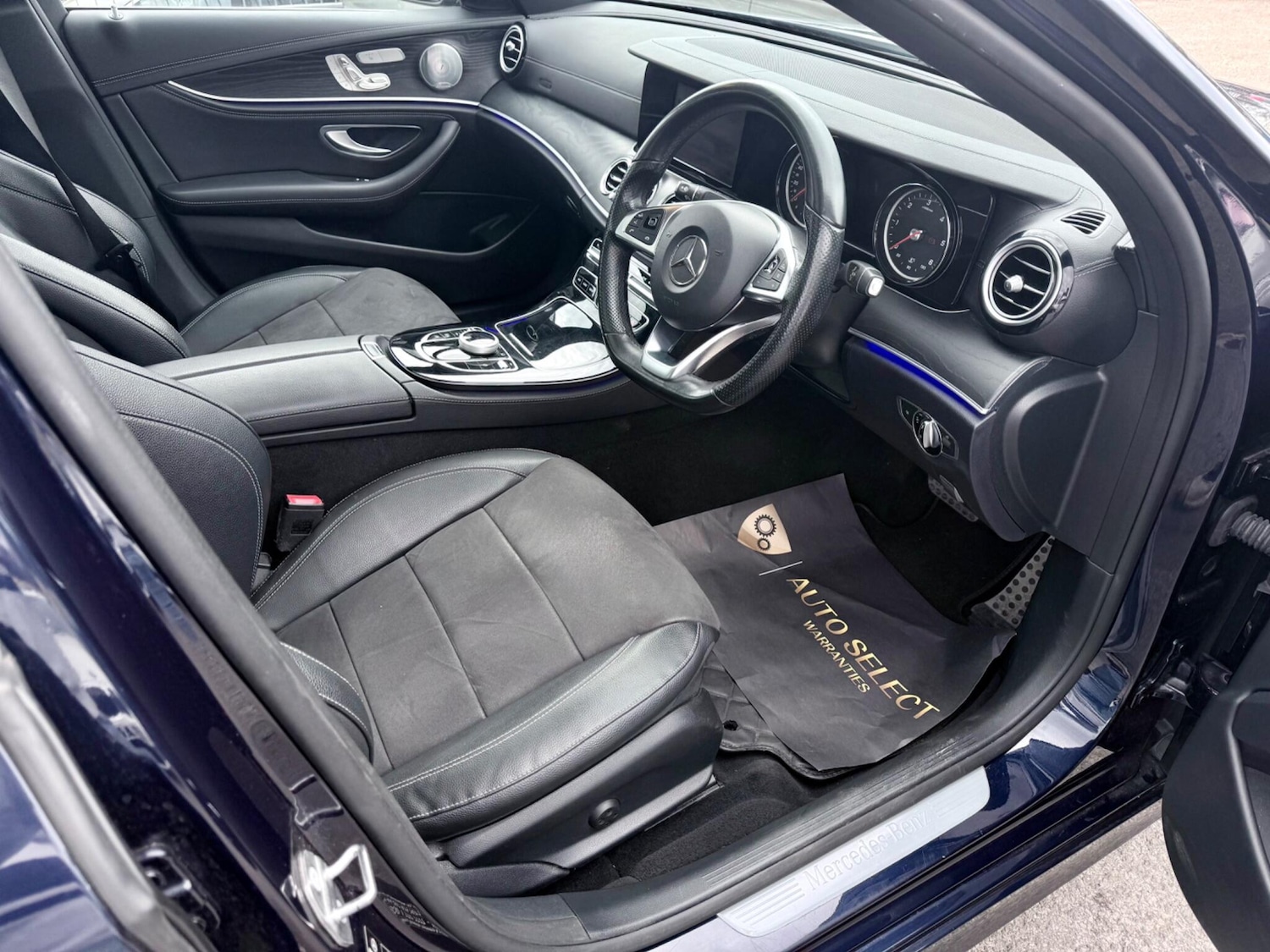 Used Mercedes-Benz E Class for sale - 78184262: Photo 12