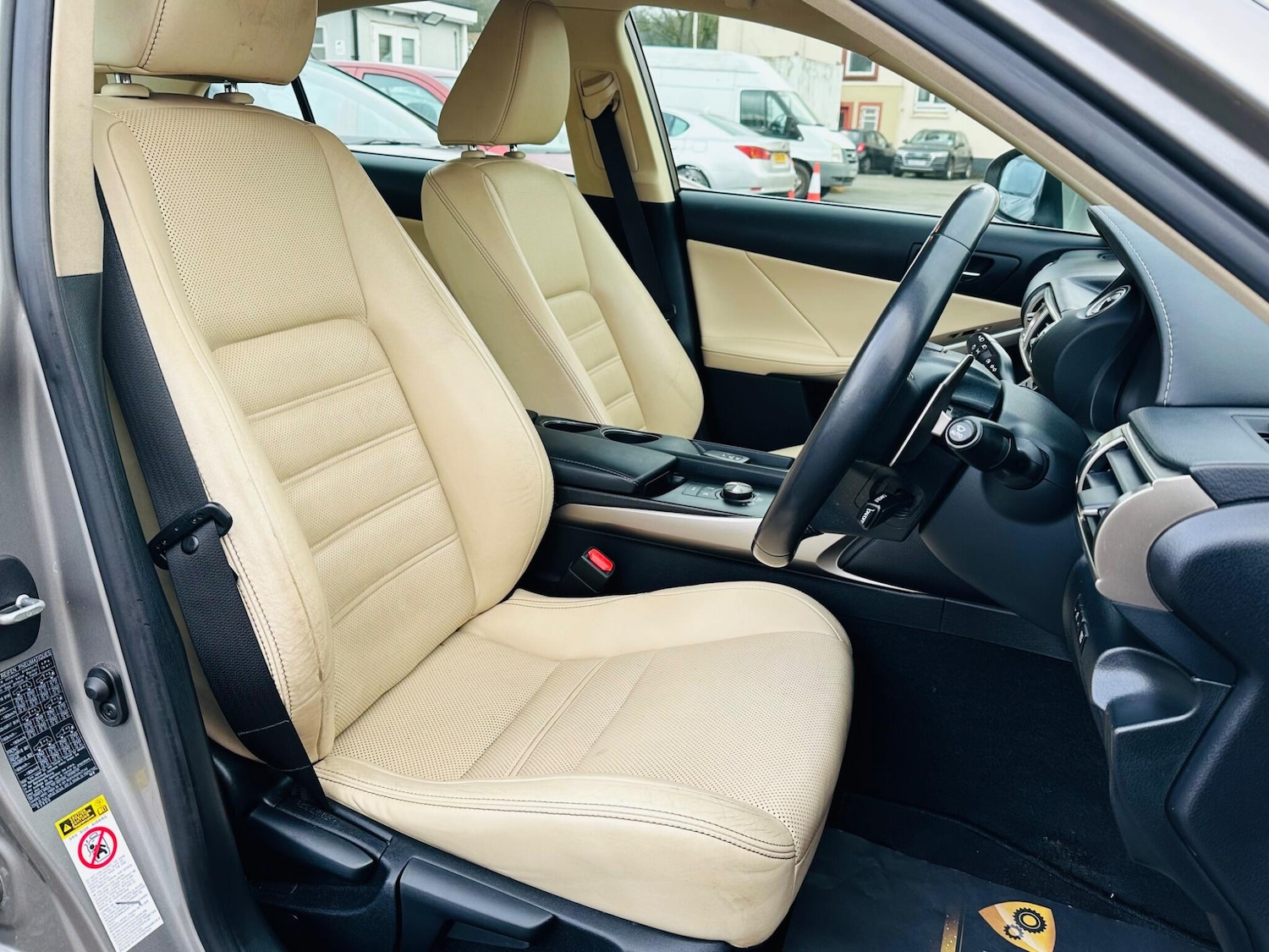 Used Lexus IS 2015 for sale - 77387652: Photo 13