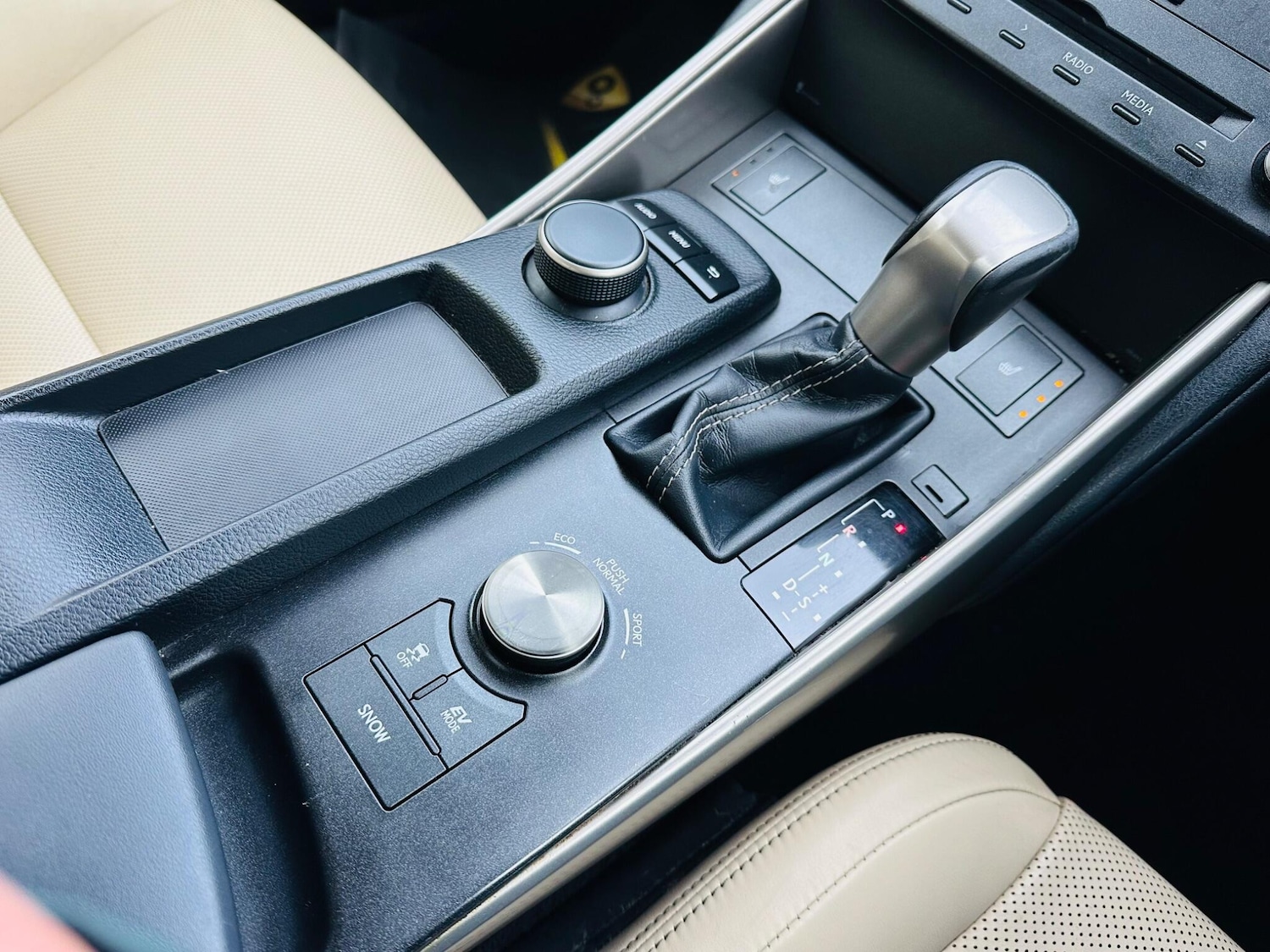 Used Lexus IS 2015 for sale - 77387652: Photo 18