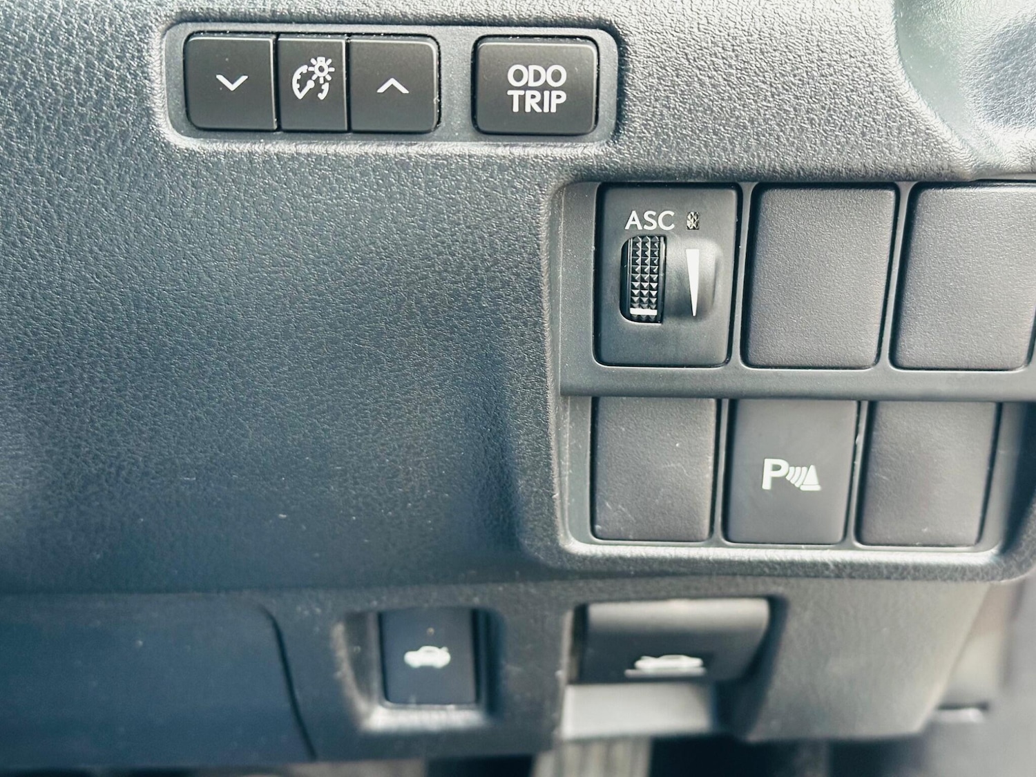 Used Lexus IS 2015 for sale - 77387652: Photo 28