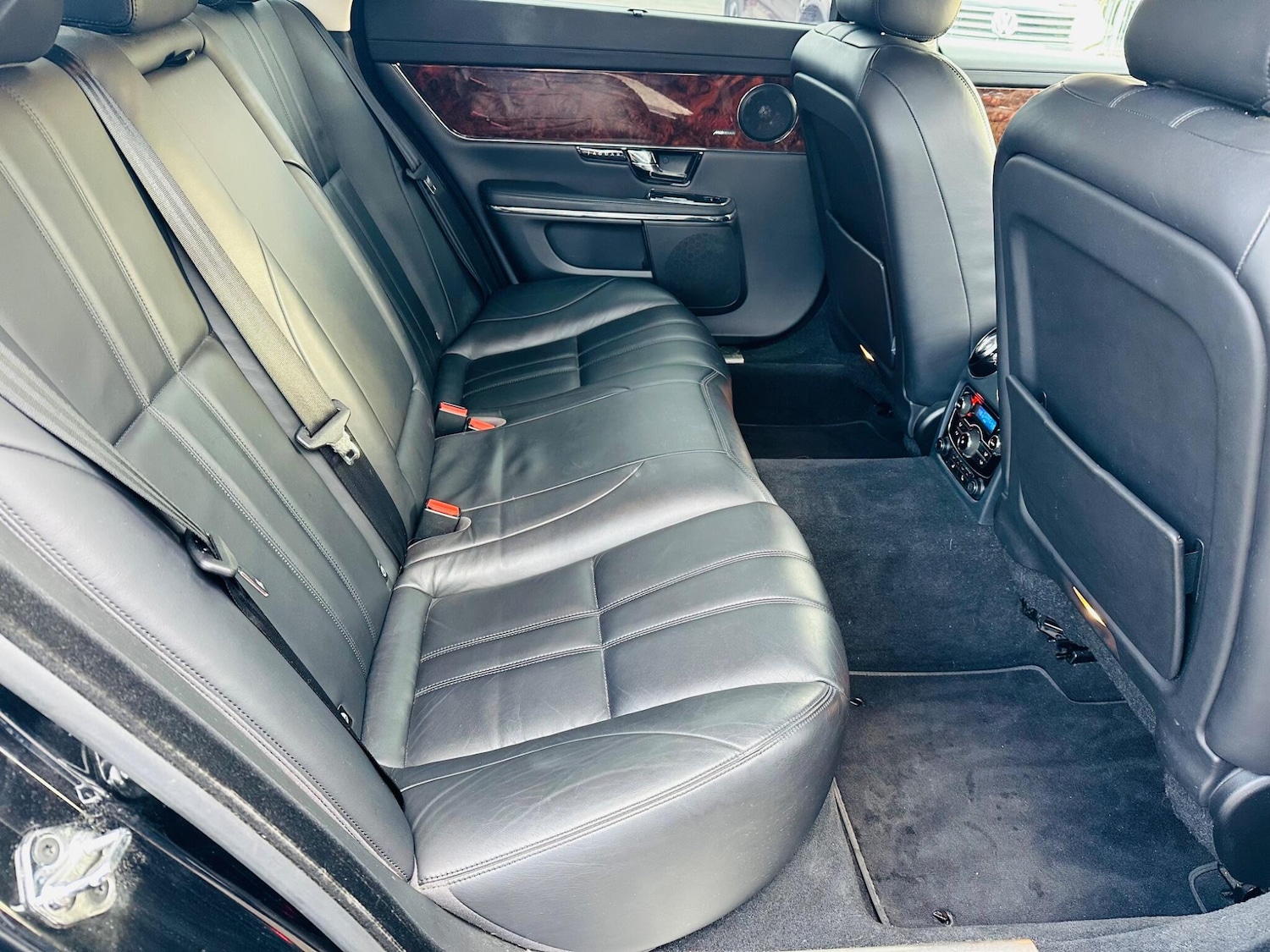 Used Jaguar XJ 2012 for sale - 77387558: Photo 30