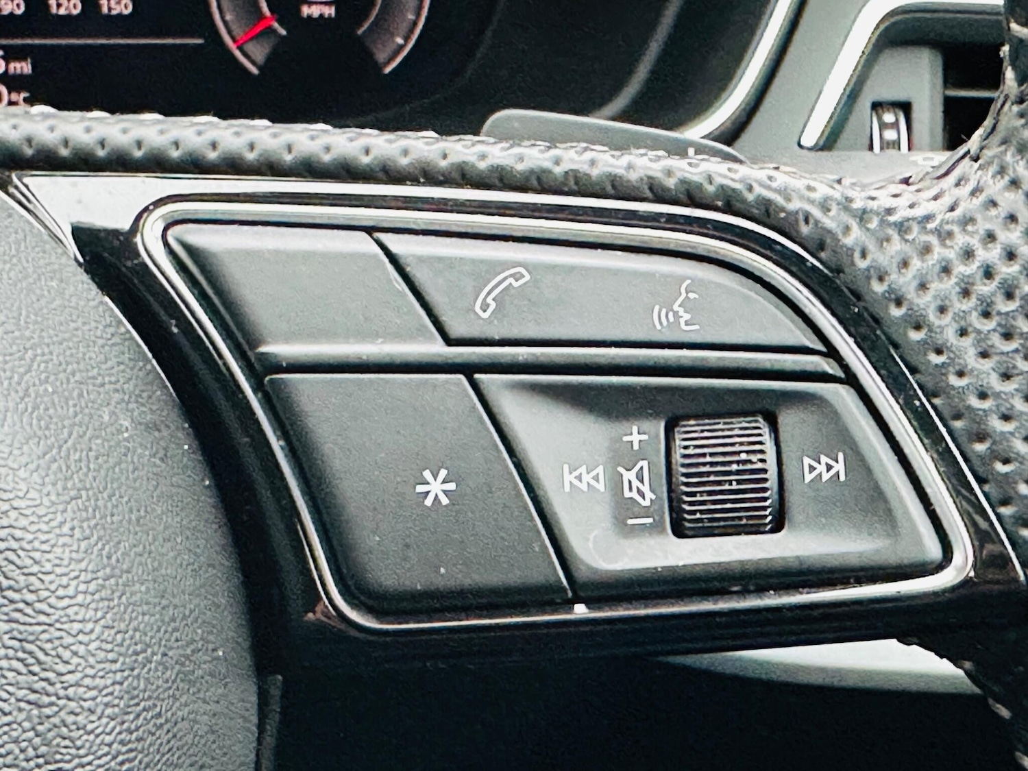 Used Audi A4 Avant for sale - 77215671: Photo 28