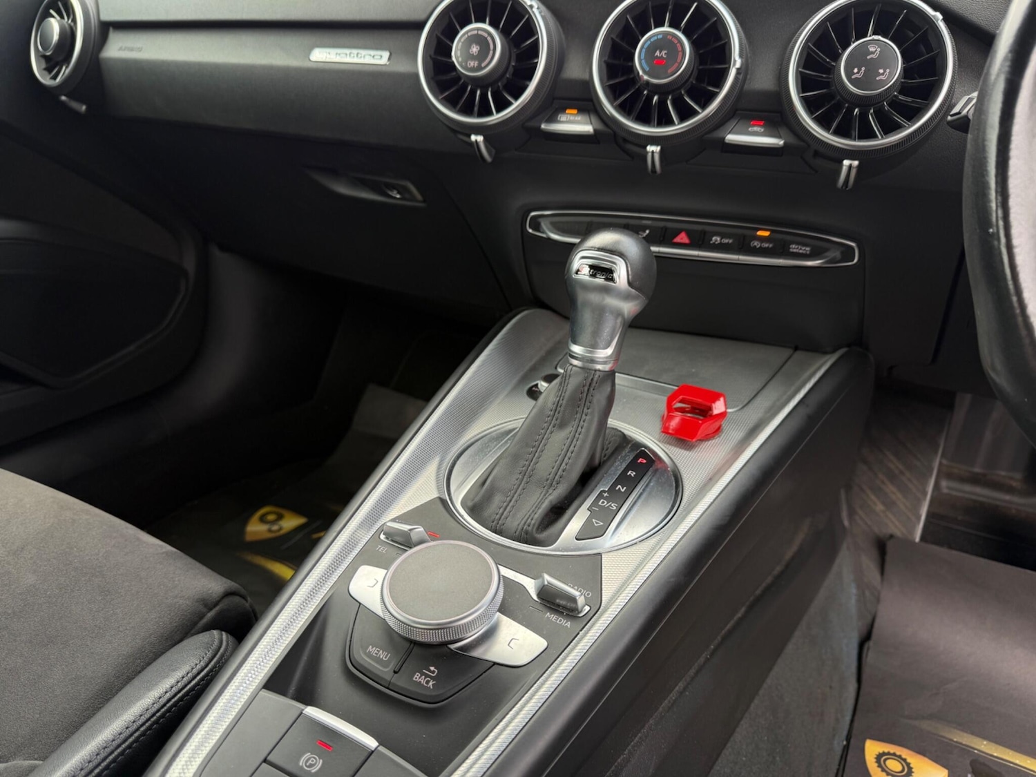 Used Audi TT 2015 for sale - 76327020: Photo 18