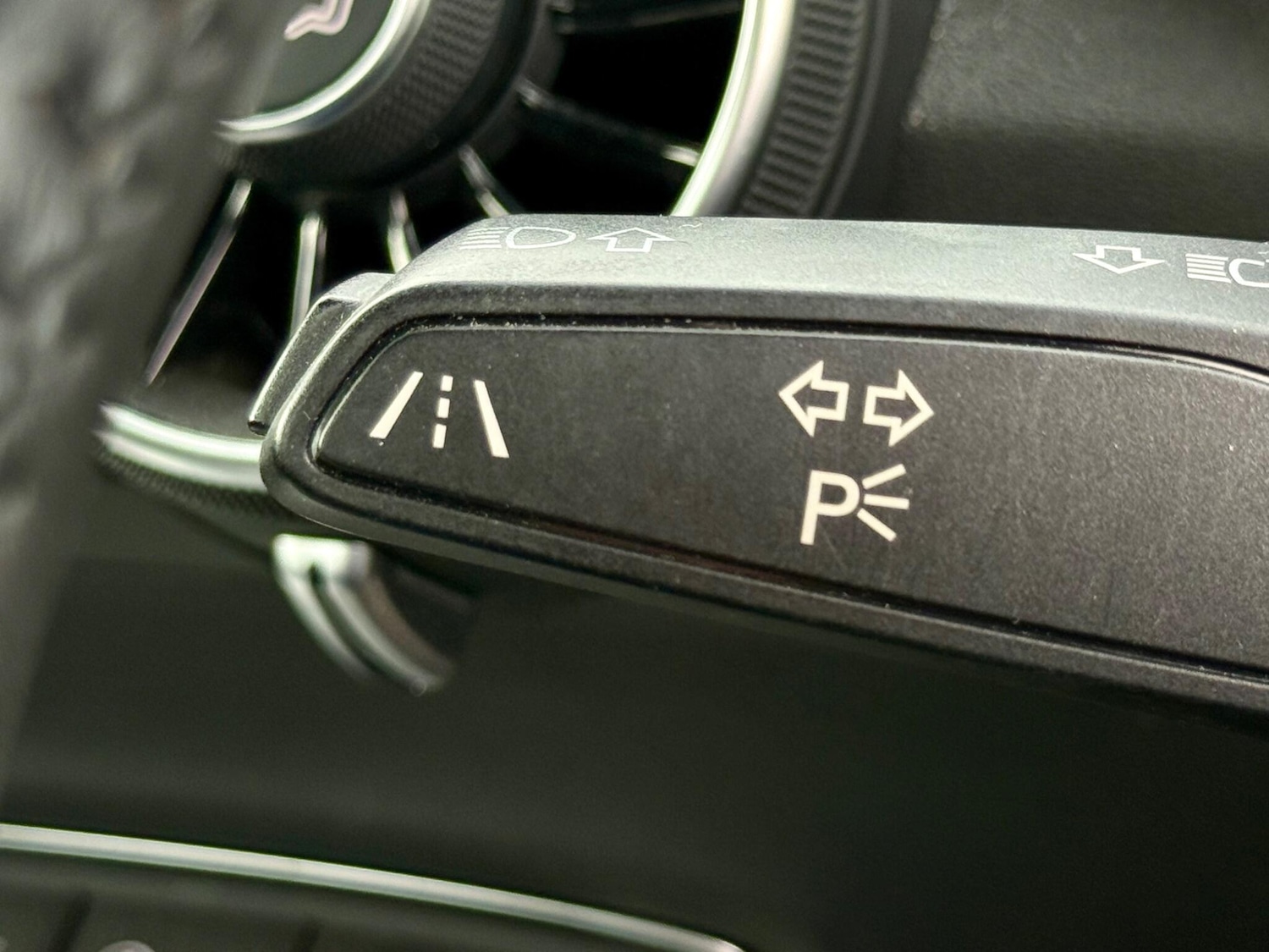 Used Audi TT 2015 for sale - 76327020: Photo 24