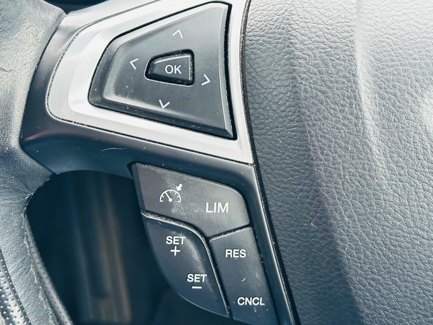 Used Ford Mondeo 2018 for sale - 78058496: Photo 28