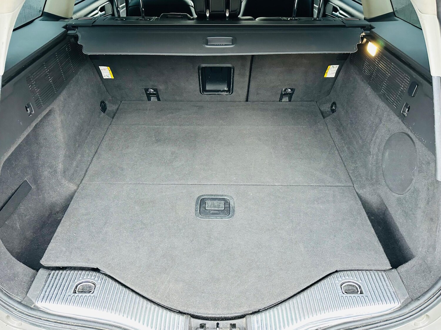 Used Ford Mondeo 2018 for sale - 78058496: Photo 38