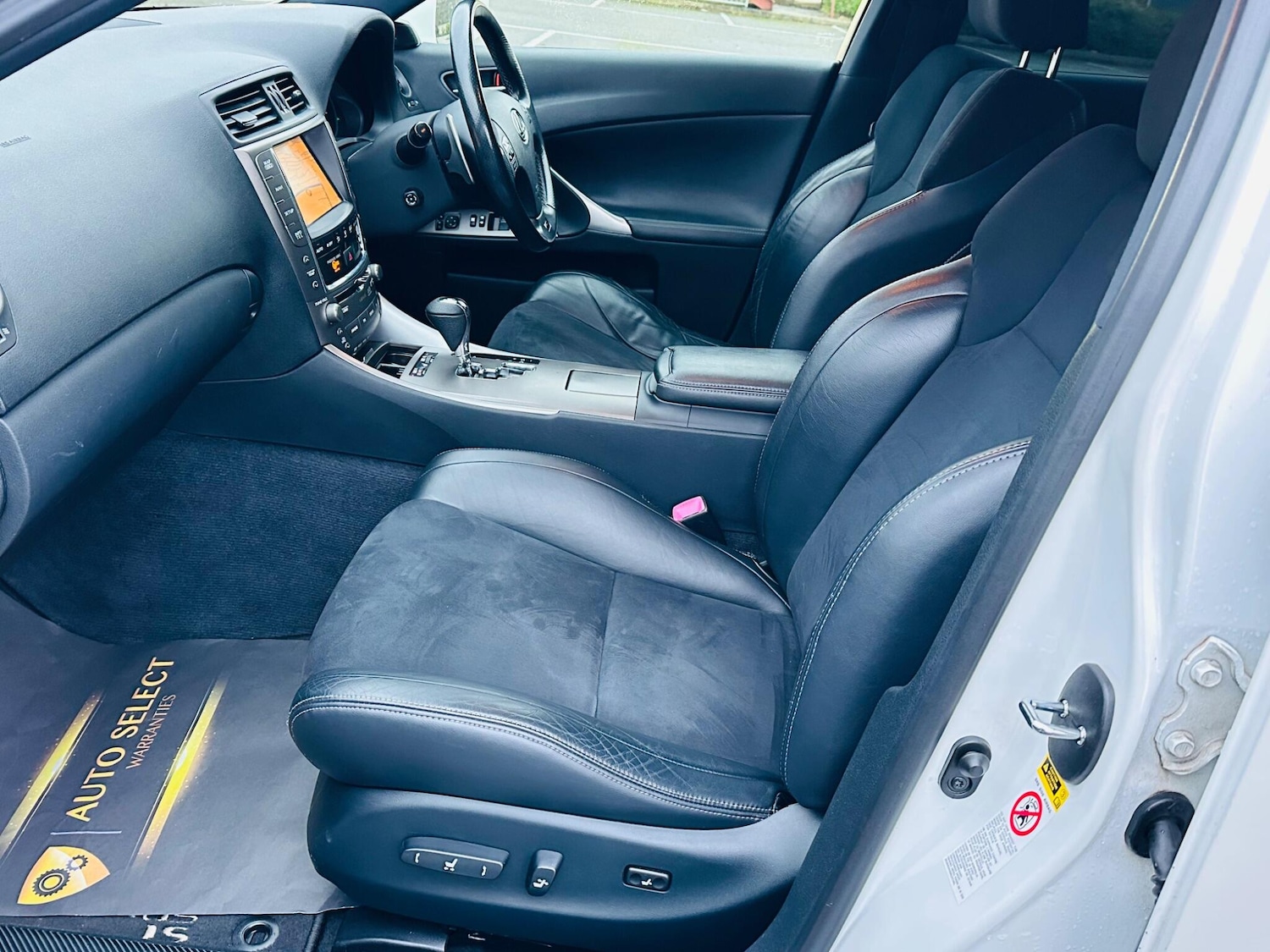 Used Lexus IS 2010 for sale - 77214825: Photo 13