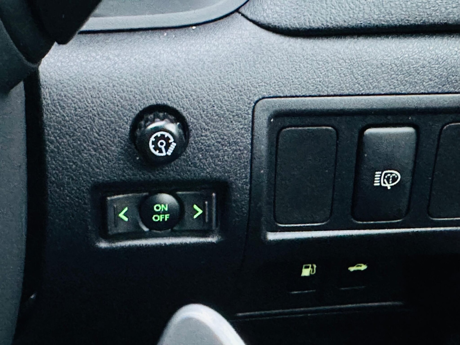 Used Lexus IS 2010 for sale - 77214825: Photo 28