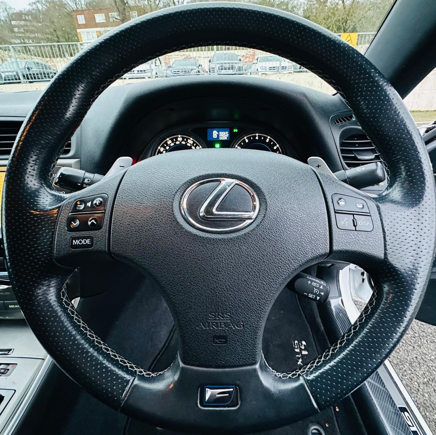 Used Lexus IS 2010 for sale - 77214825: Photo 32