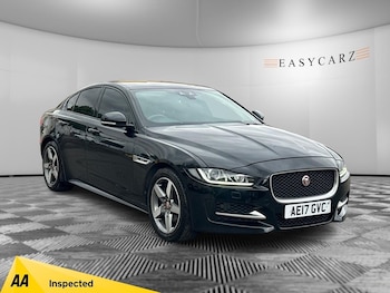 Used Jaguar XE 2017 for sale - 79441267: Photo