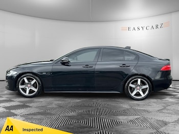 Used Jaguar XE 2017 for sale - 79441267: Photo