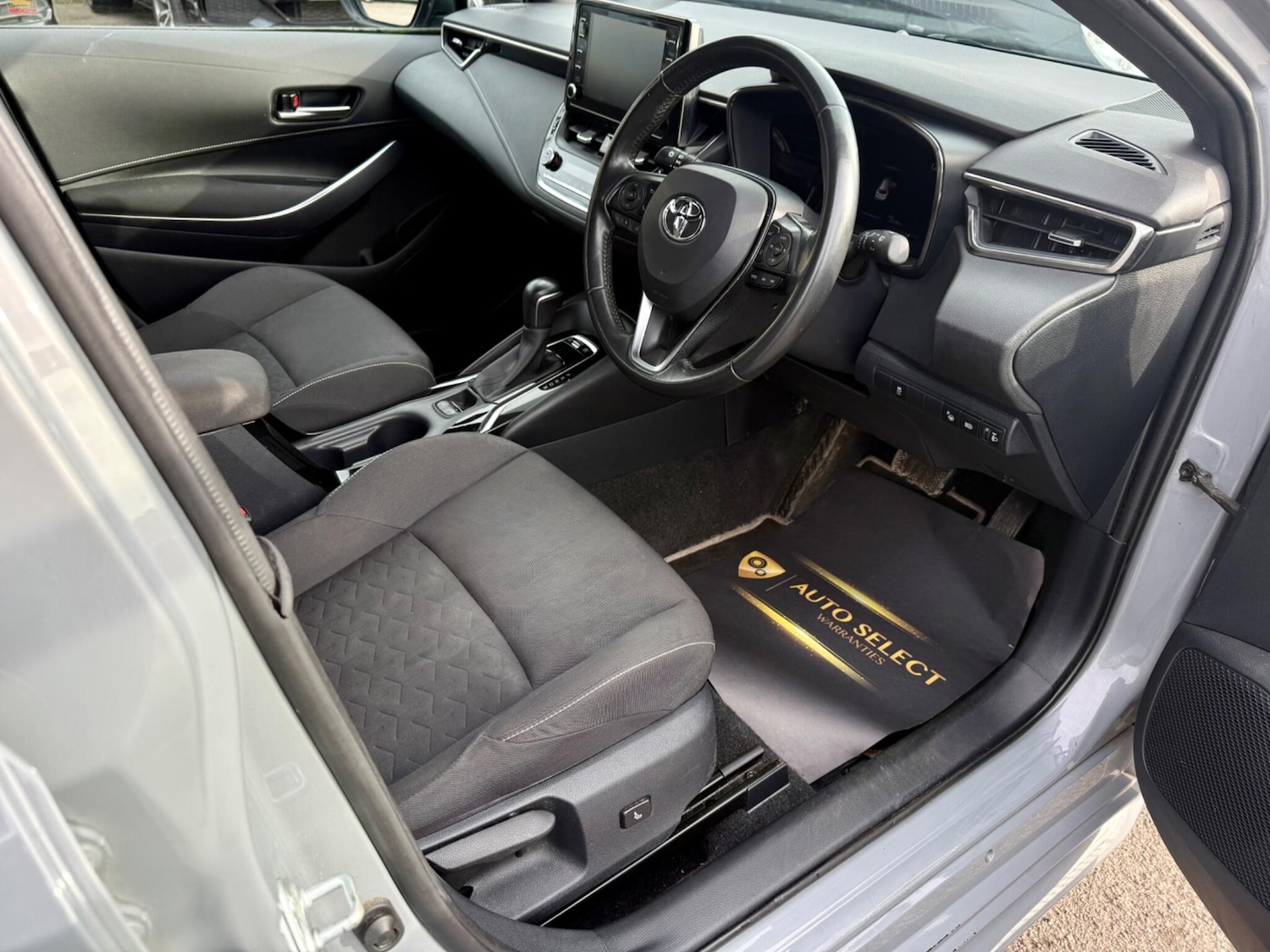 Used Toyota Corolla 2019 for sale - 77074636: Photo 12