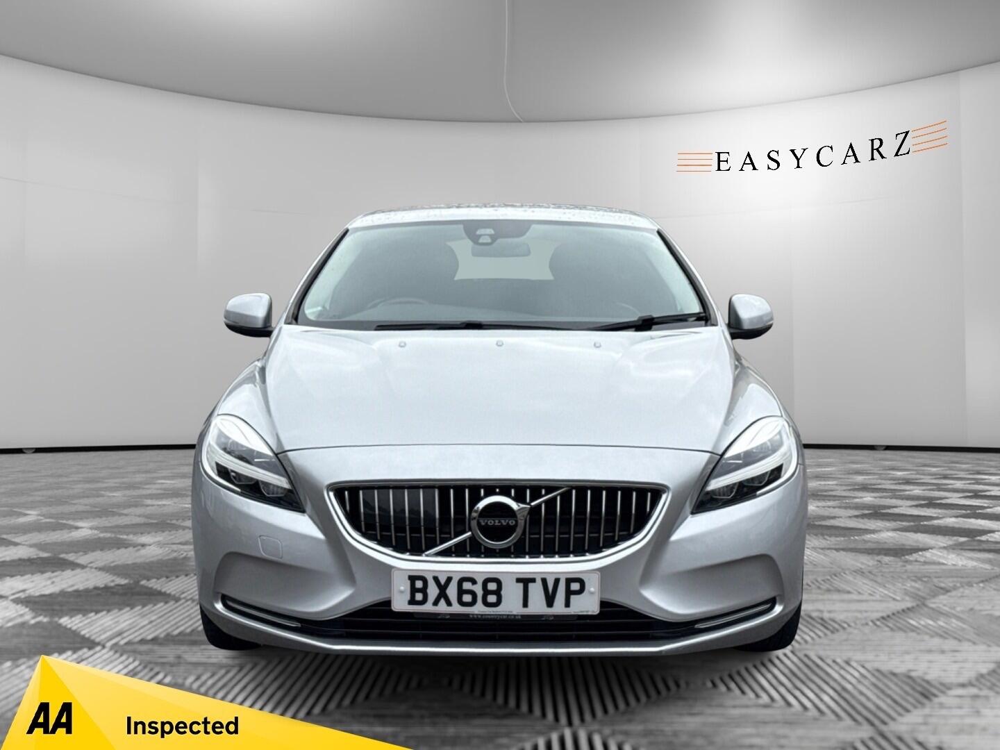 Used Volvo V40 2018 for sale - 76295370: Photo 1