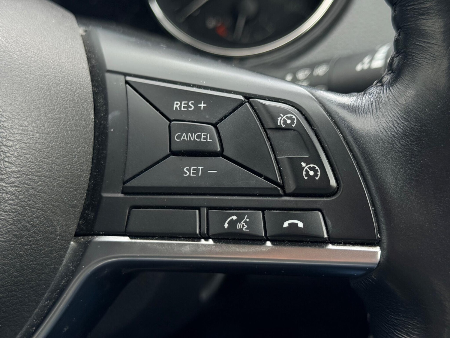 Used Nissan X-Trail for sale - 78128026: Photo 28