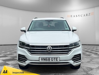 Used Volkswagen Touareg 2018 for sale - 78573773: Photo