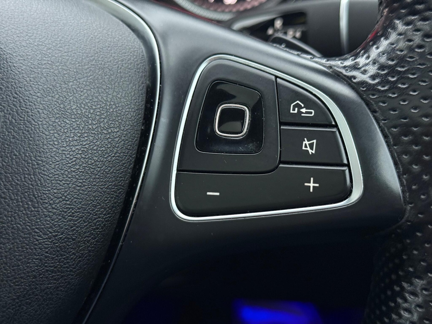 Used Mercedes-Benz E Class 2017 for sale - 76866399: Photo 27