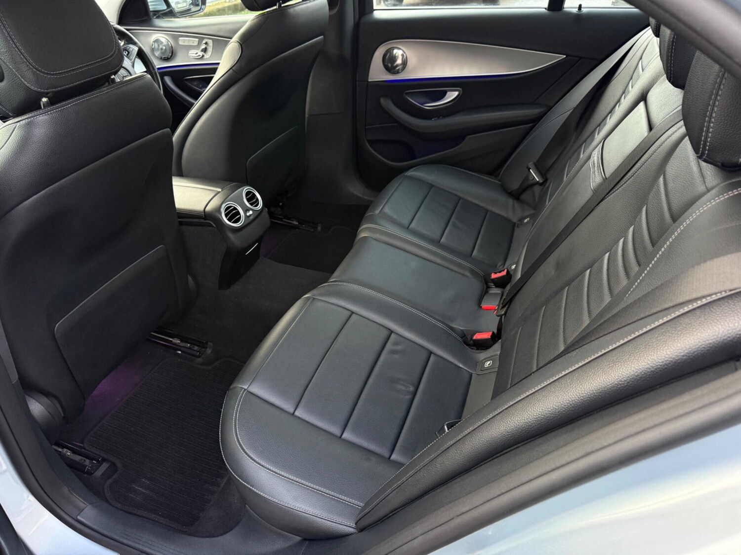 Used Mercedes-Benz E Class 2017 for sale - 76866399: Photo 35