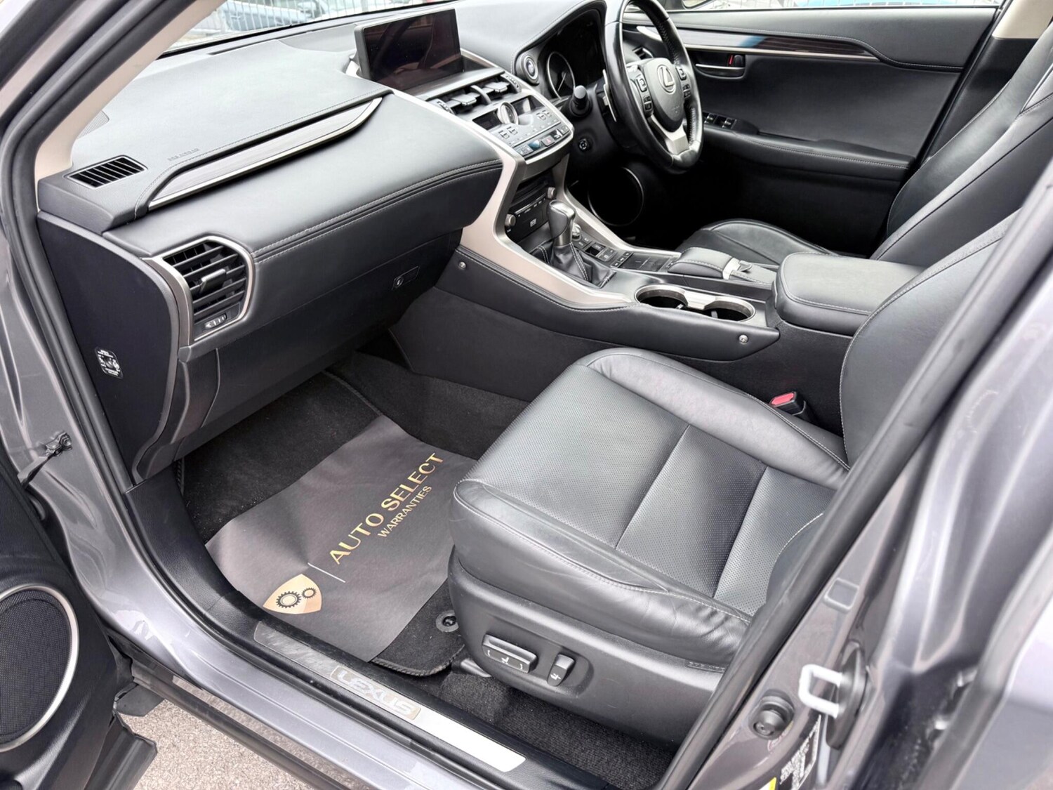 Used Lexus NX 2018 for sale - 77783910: Photo 13