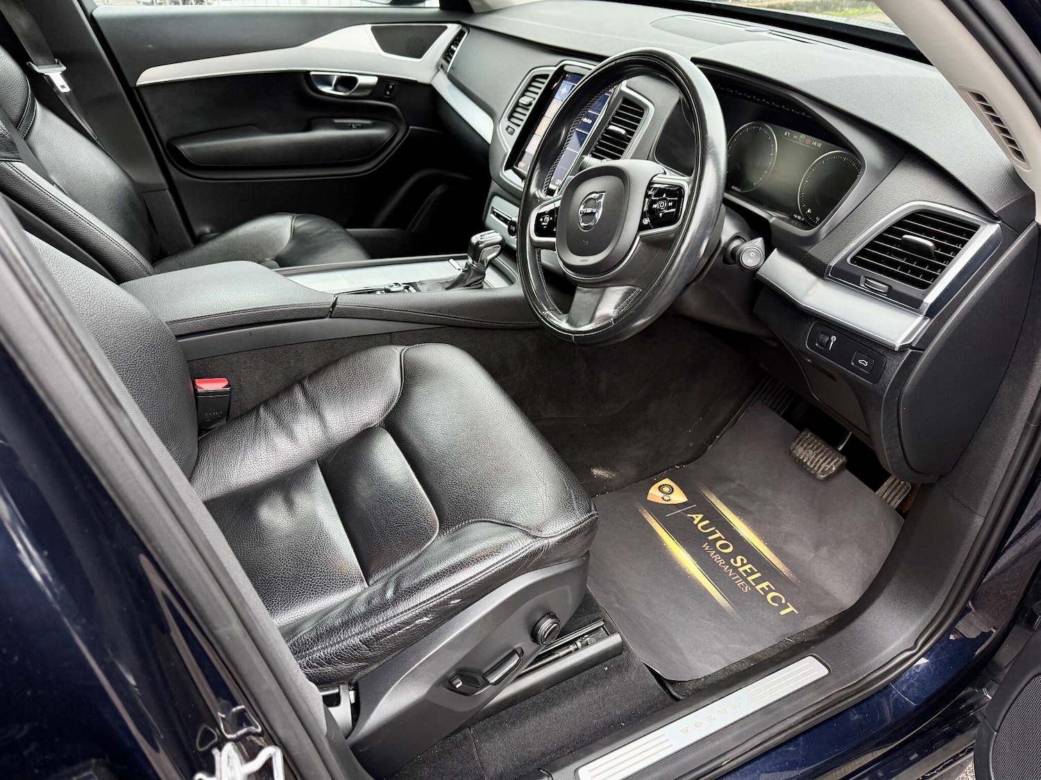 Used Volvo XC90 2017 for sale - 77074604: Photo 12