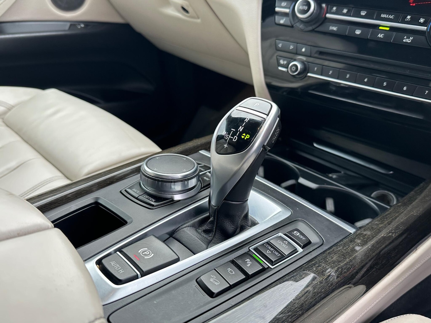 Used BMW X5 2016 for sale - 76122968: Photo 17