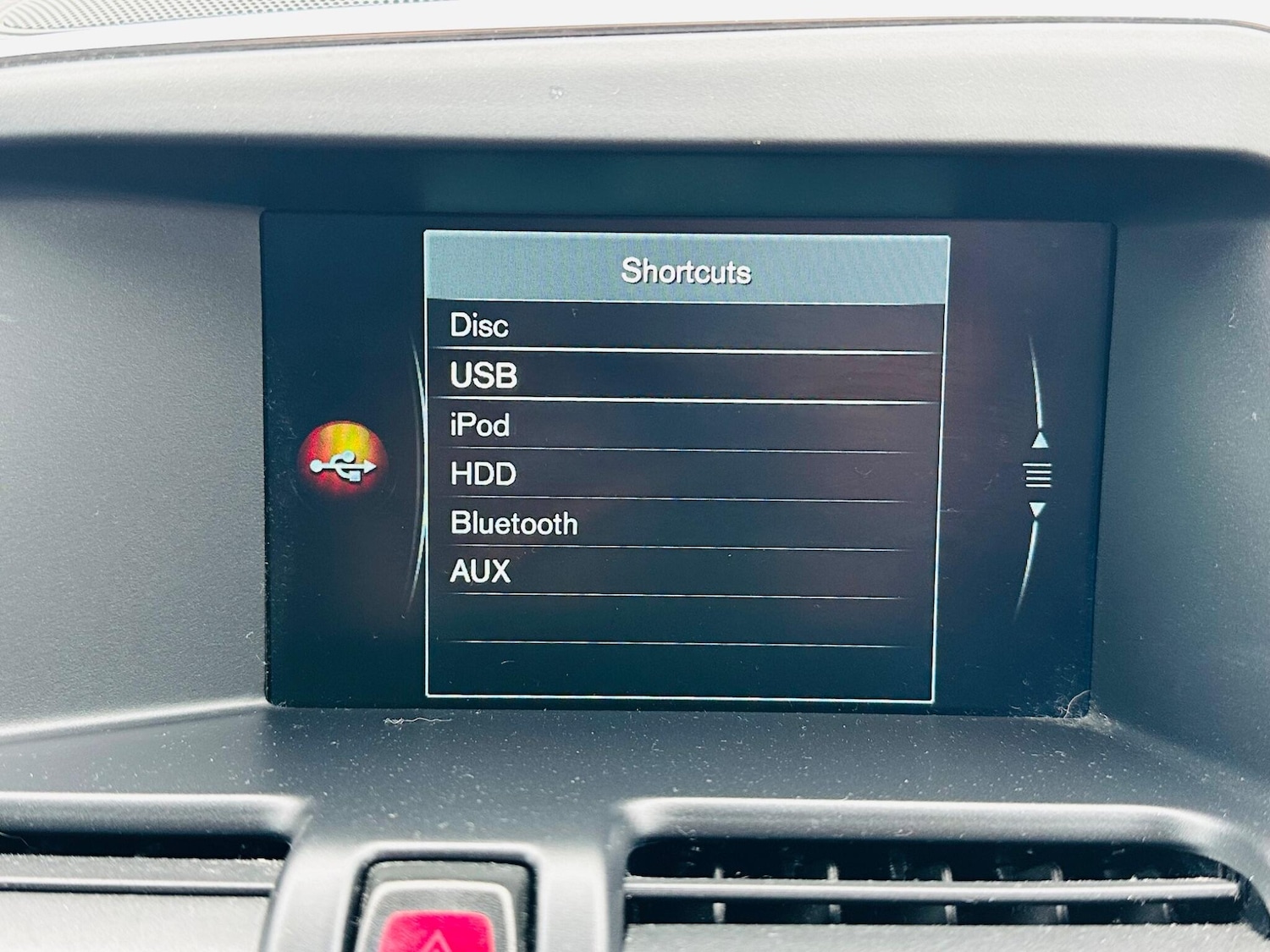 Used Volvo XC60 2016 for sale - 77144531: Photo 21